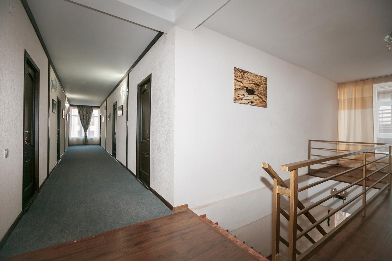Evropa Hotel Bosteri Eksteriør bilde